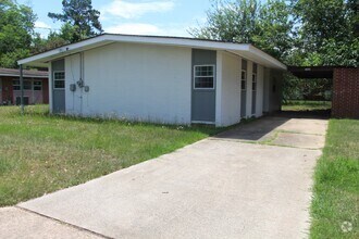 Building Photo - 1920 Skylane Dr