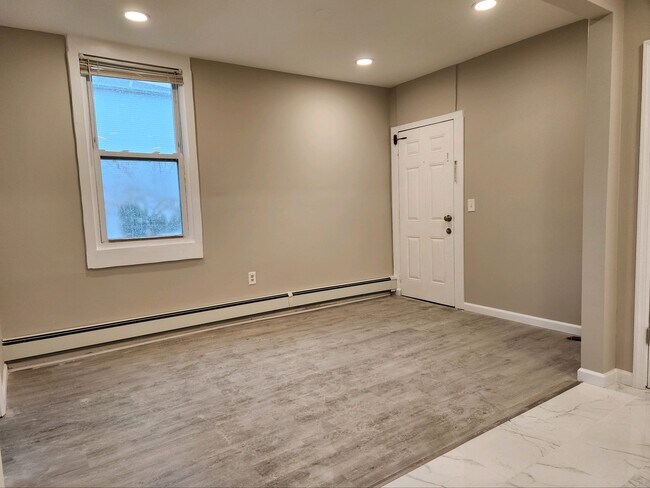 Building Photo - 60 Lt Glenn Zamorski Dr