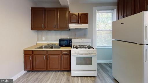 Foto del edificio - 3922 Fairview Ave