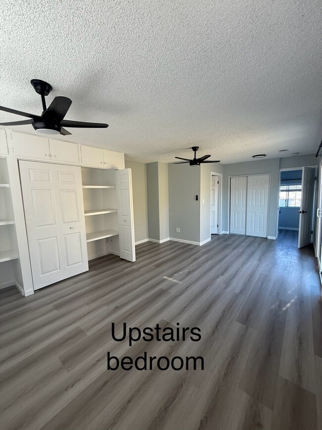 Foto del edificio - 8718 Maple St