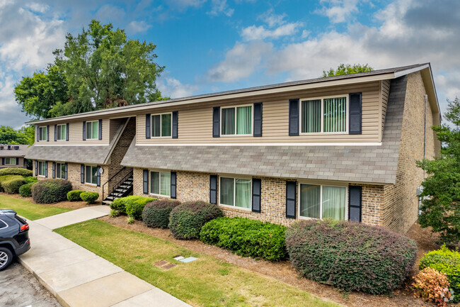 Building Photo - Huckleberry Hill Apartments