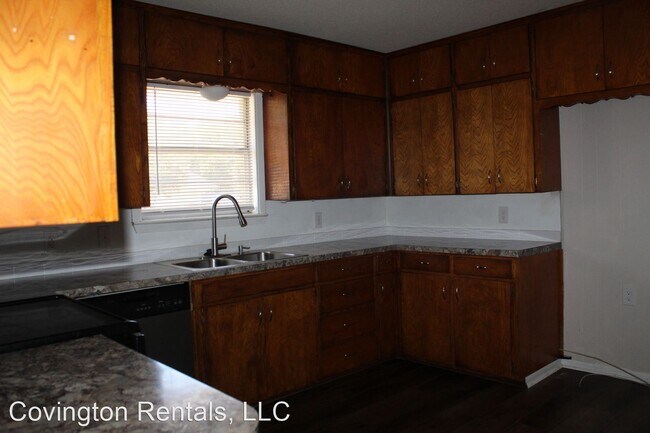 Building Photo - 2 br, 1 bath House - 311 Montrose