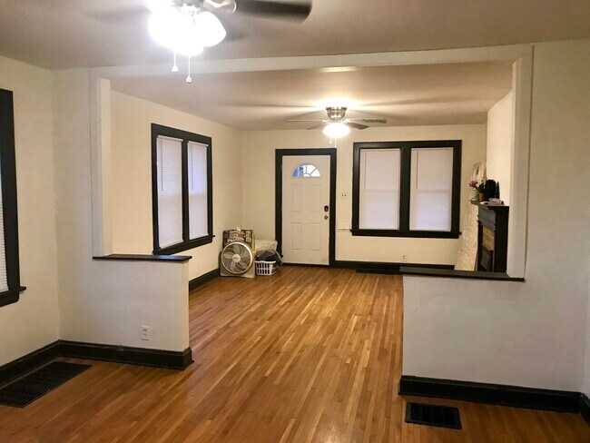 Living Room - 2307 Neil Ave
