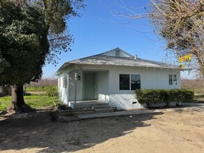Building Photo - 735 N Buhach Rd