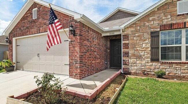 Building Photo - Beautiful Morningside Home for Rent