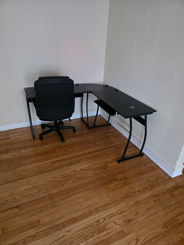 Foto del edificio - 7518 N Hoyne Ave