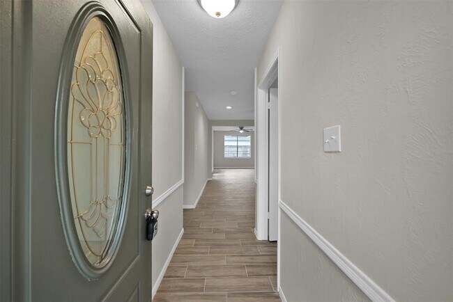 Foto del edificio - 29302 Atherstone St