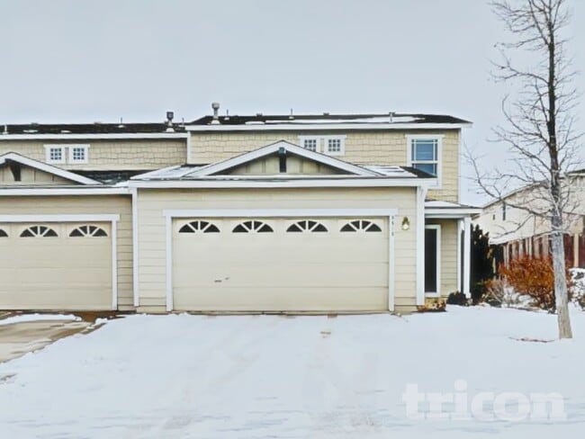 Building Photo - 8818 Sunset Breeze Dr