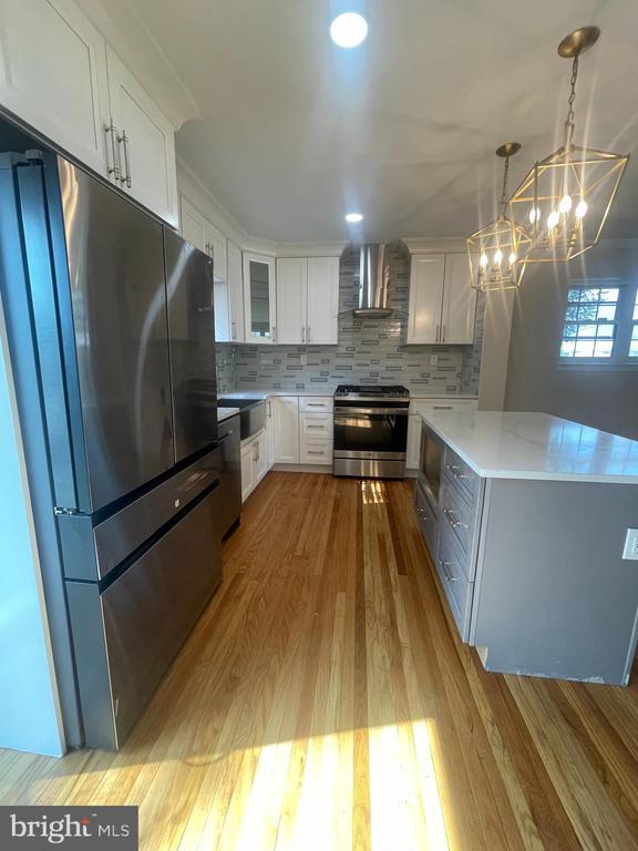 Foto del edificio - 3300 Kayford Cir