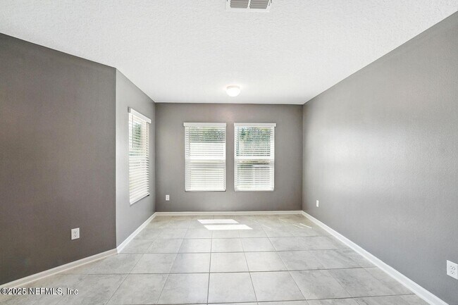 Foto del edificio - 11624 PALLADIO Wy