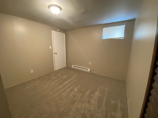 Building Photo - 3202 Sumac Street