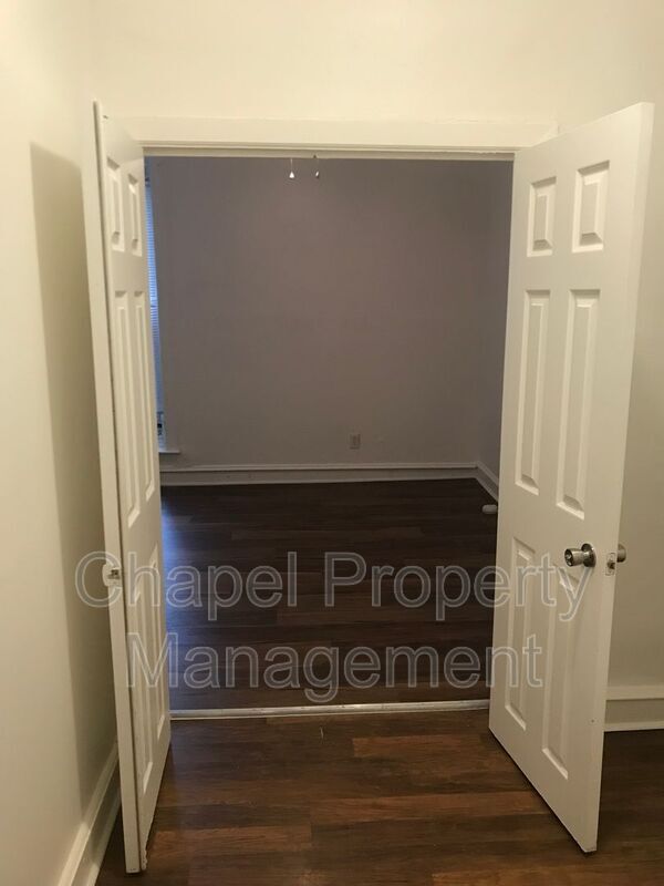 Foto del edificio - 5818 Willows Ave