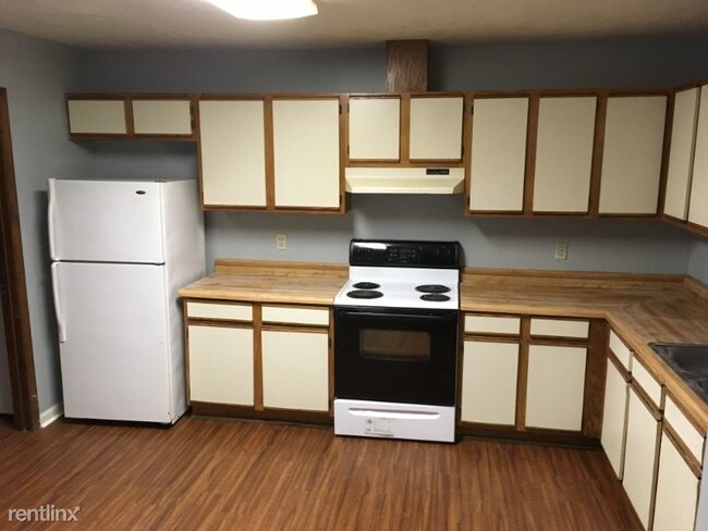 Foto del edificio - 5578 Lumberjack Ln