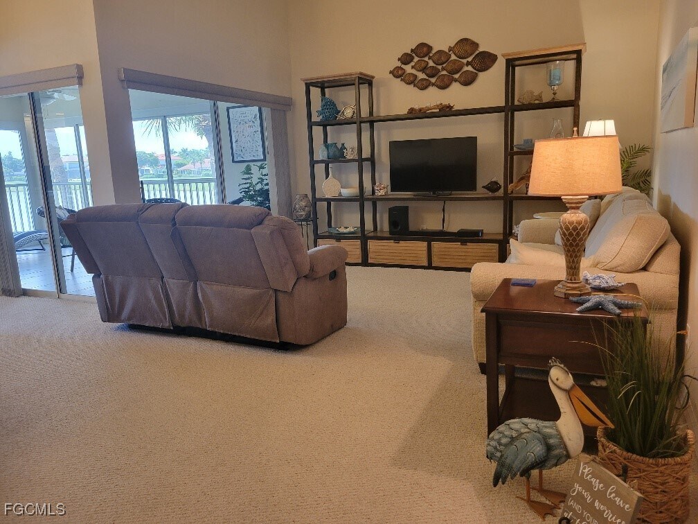 Foto principal - 14983 Rivers Edge Ct