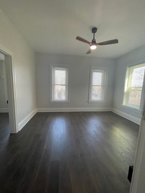 Bedroom - 704 E Philadelphia Ave