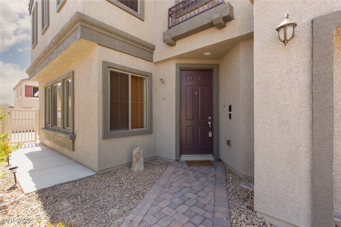 Foto principal - 3545 Las Animas Ct