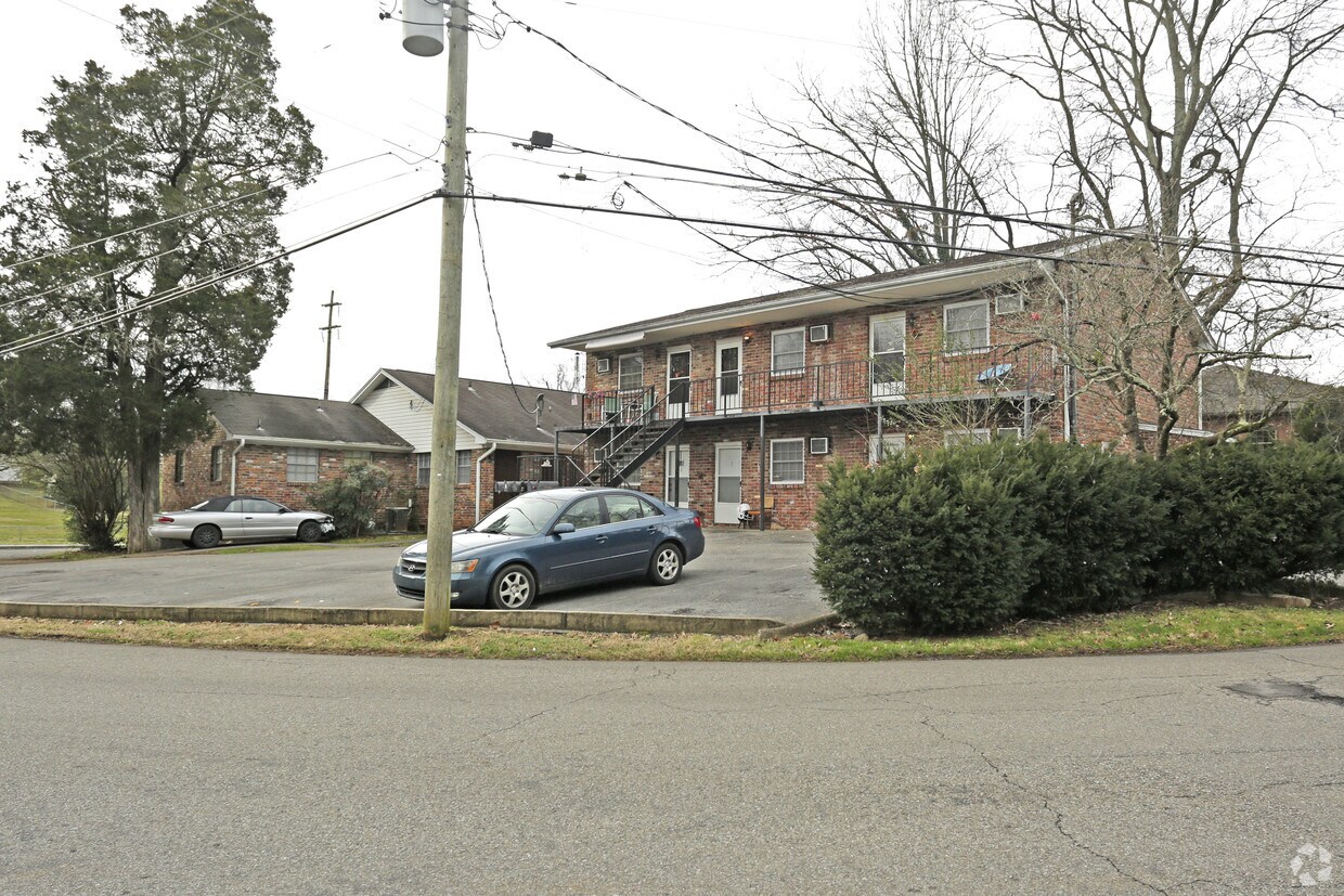Building Photo - 5301 Stanton Rd