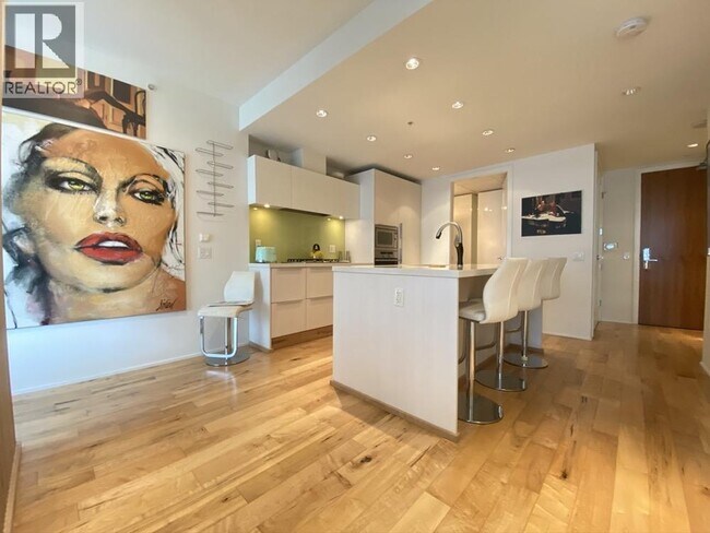 Photo du bâtiment - 1661 Ontario St