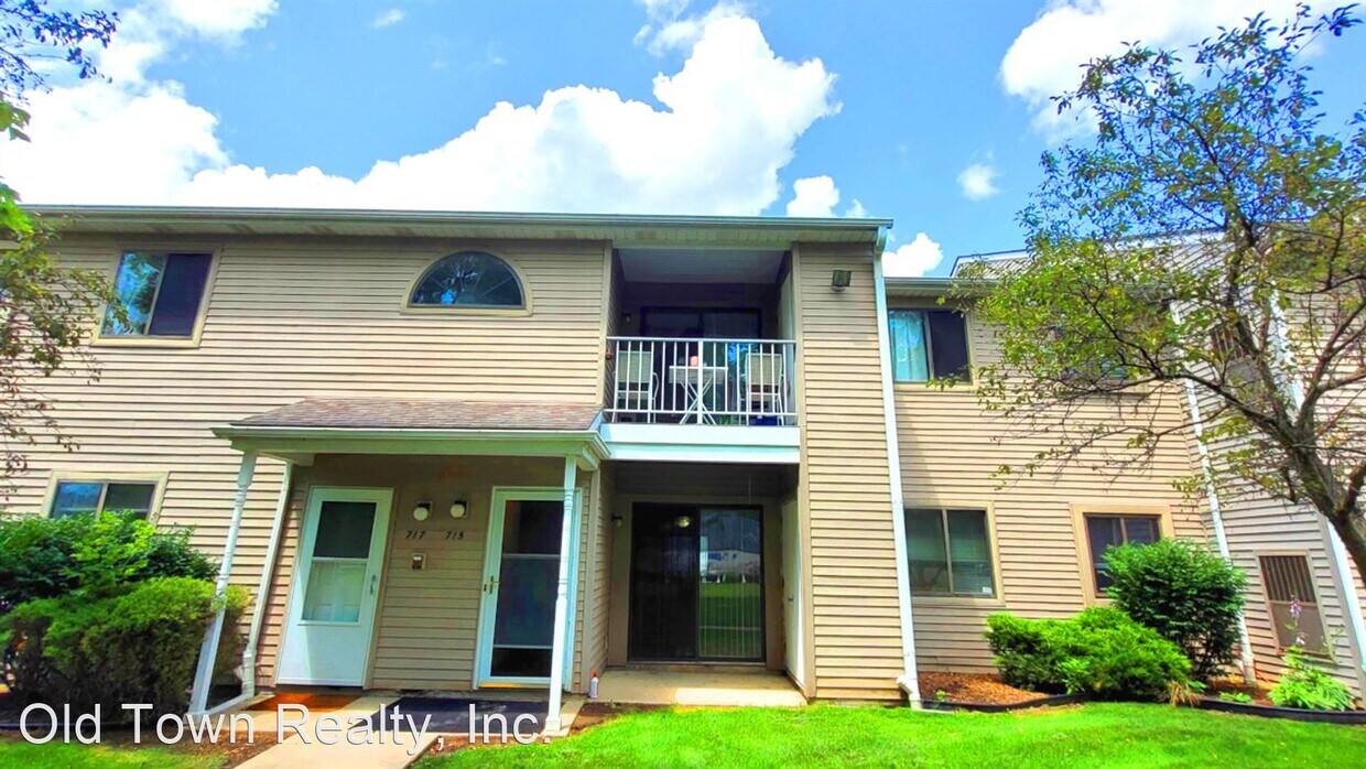 Foto principal - 2 br, 2 bath House - 715 Clubhouse Drive