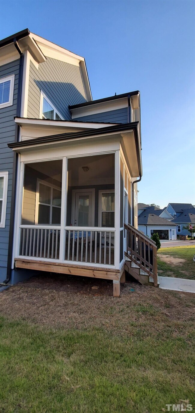 Foto del edificio - 1656 Silo Point Dr