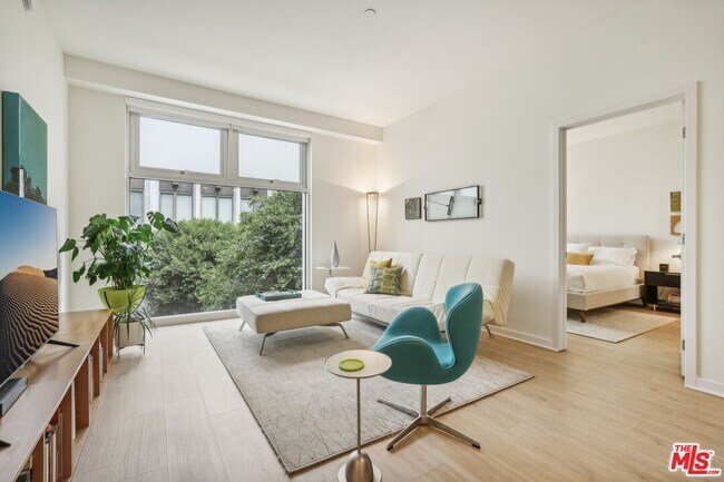 Foto del edificio - 630 W 6th St