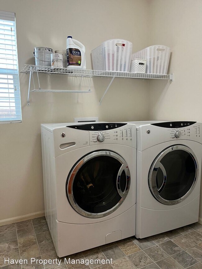 Foto del edificio - 4 br, 2.5 bath House - 5420 Discovery St E