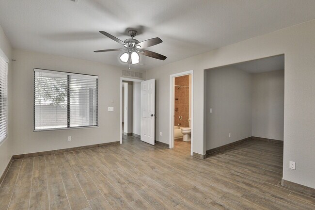 Foto del edificio - 17420 W Calavar Rd