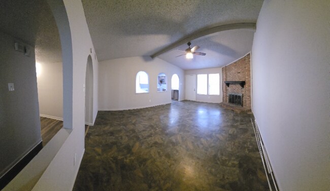 Foto del edificio - 8041 Southbrook Cir