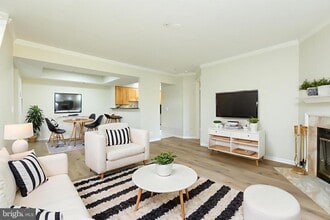Building Photo - 5804 Inman Park Cir