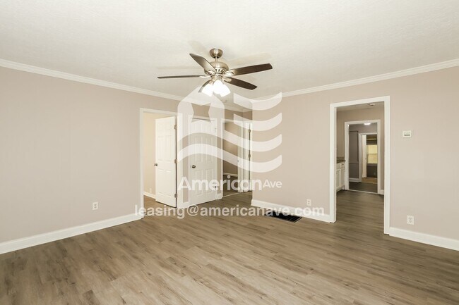 Foto del edificio - 3810 E 53rd Terrace