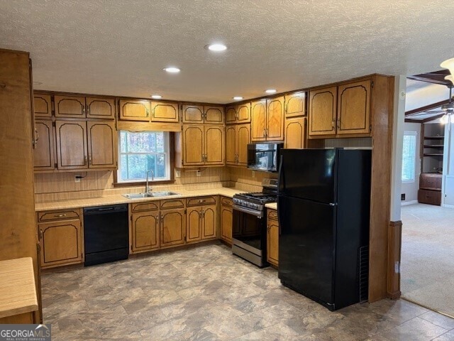 Building Photo - 185 Redwood Cir