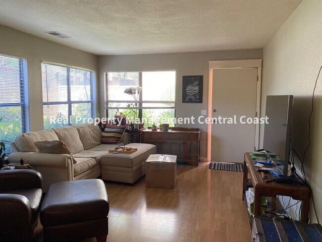 Foto del edificio - AVAILABLE APRIL - SLO Condo In Popular Com...