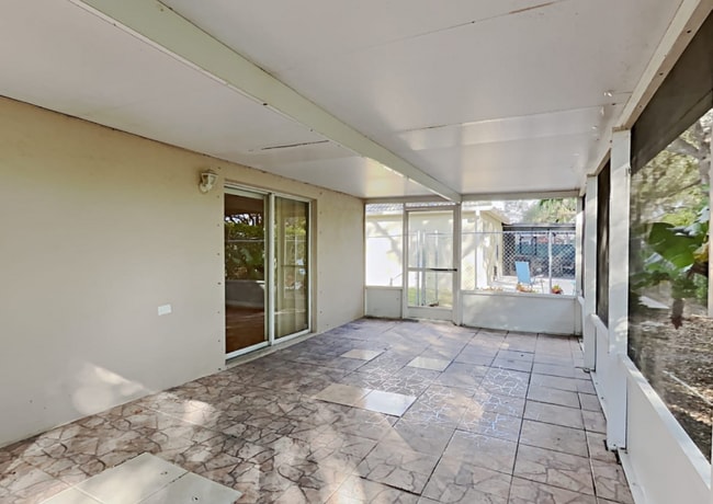 Building Photo - 4394 Millicent Cir