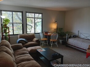 Building Photo - 20 Hubbard Ave