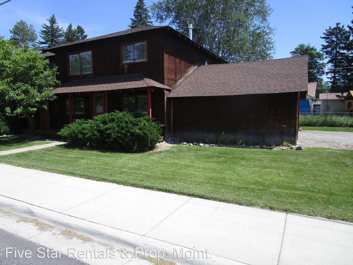 2 br, 1.5 bath House 203 Fir Ave. House Rental in Whitefish, MT