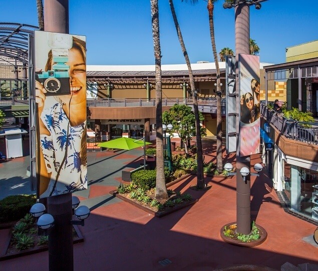 Chula Vista Center opened in 1962