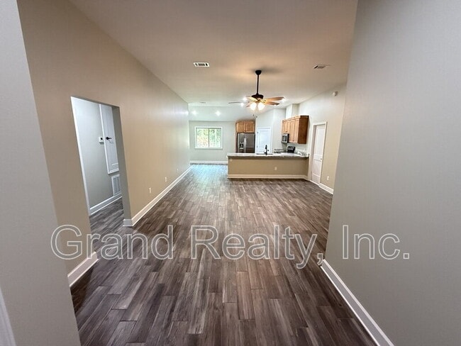 Foto del edificio - 4886 E Spencer Field Rd