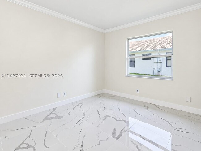 Foto del edificio - 2375 NW 123rd Ave