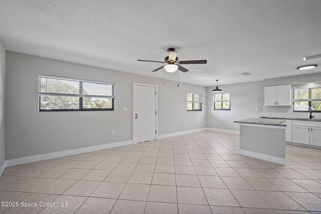 Building Photo - 201 Cocoa Isles Blvd