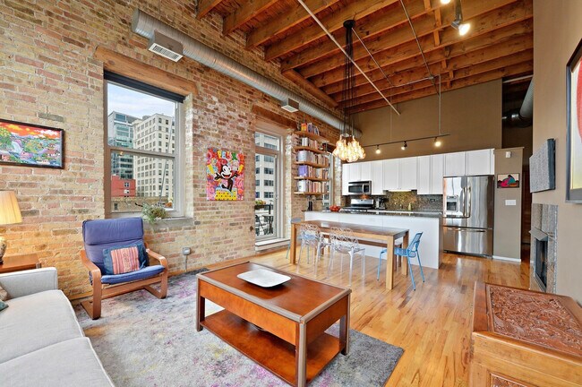 Foto del edificio - 417 S Jefferson St