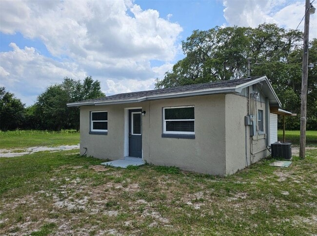 Building Photo - 945 Reynolds Rd