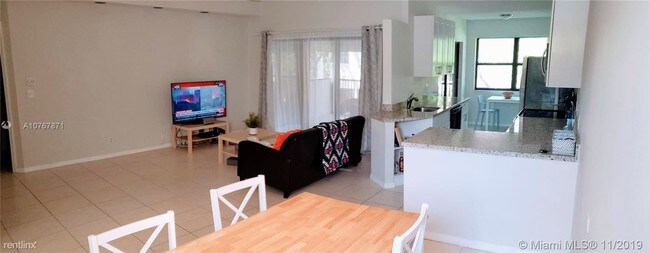 Building Photo - 3 br, 2 bath  - 3349 Emerald Oaks Dr # 105A