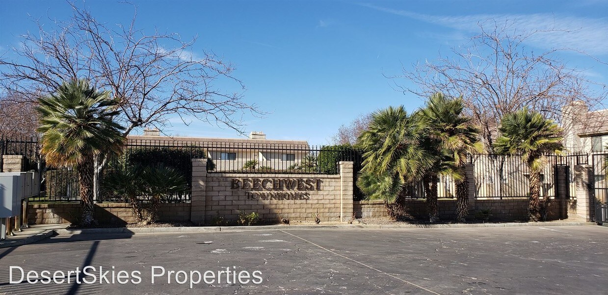 Primary Photo - 2 br, 1.5 bath House - 429 W Avenue J5 Unit 7