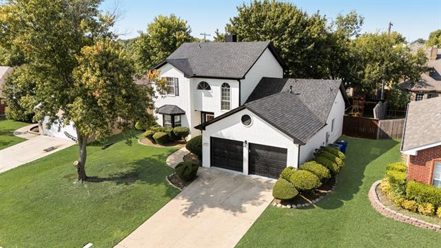 Foto principal - 1409 High Crest Dr