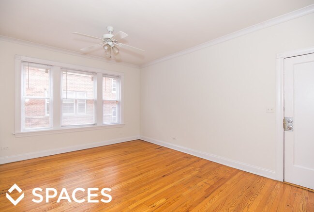 Foto del edificio - 1465 W Lawrence Ave