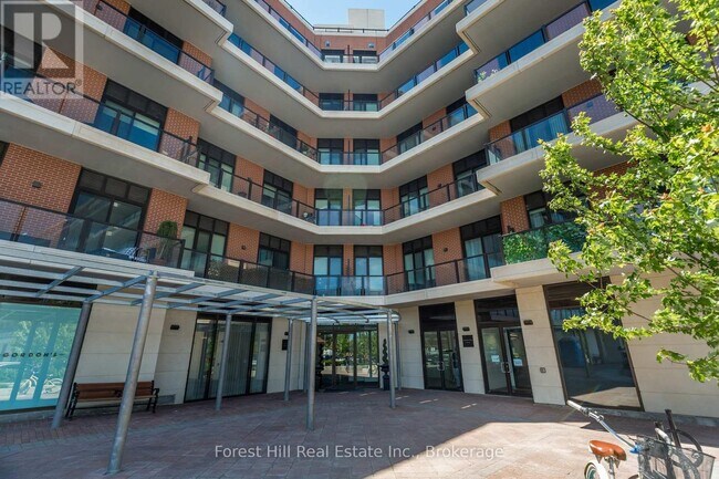Photo du bâtiment - 1-501 Hume St