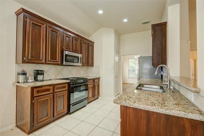 Foto del edificio - 21718 Grand Hollow Ln