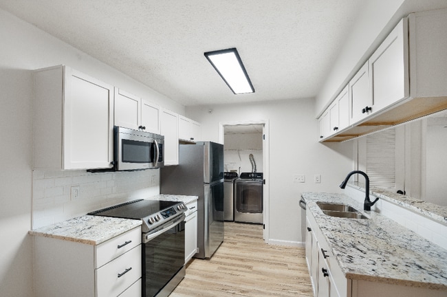 Building Photo - 3181 Preserve Ln