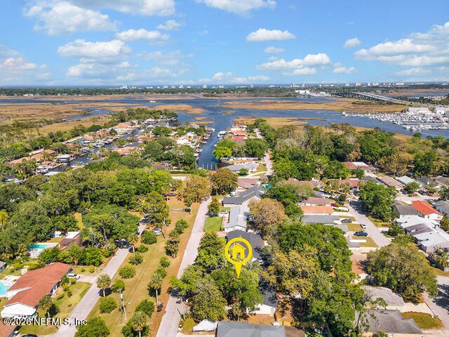 Foto del edificio - 14396 Aqua Vista Rd N