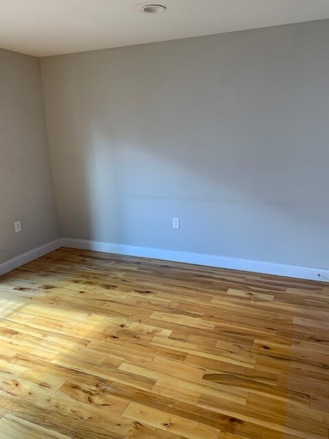 Building Photo - 422 N 40th St